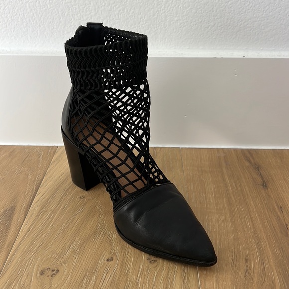 Shoes - Black leather Schutz fishnet heel 6.5